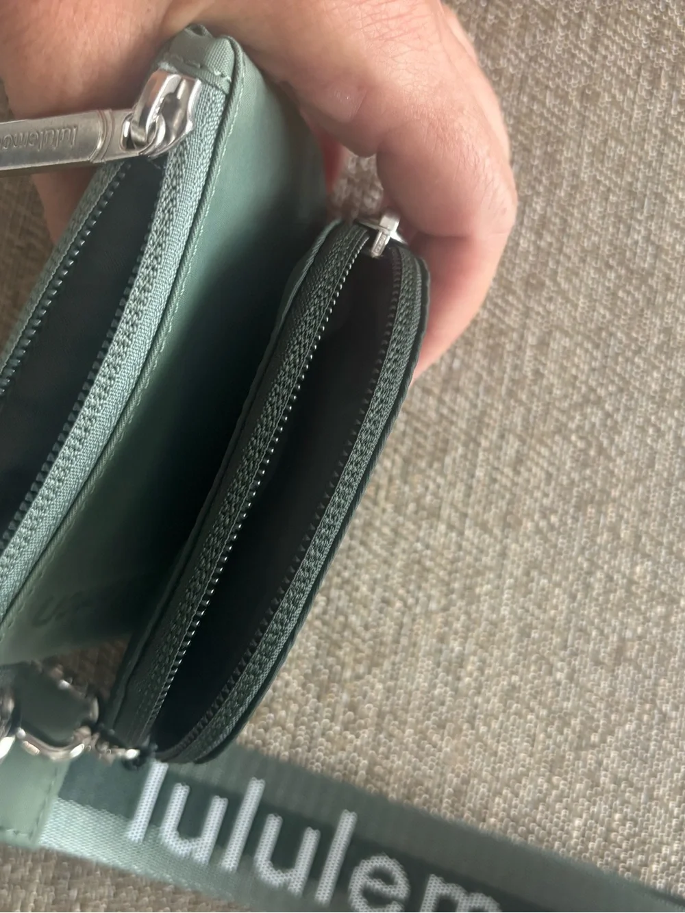 lululemon athletica green double pouch keychain strap